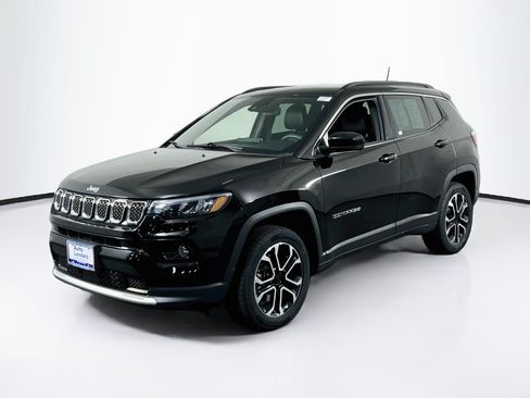Used 2023 Jeep Compass Limited w/ Sun and Sound Group AWD/4WD image 1