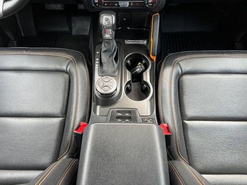 Certified 2021 Ford Bronco Badlands AWD/4WD image 24