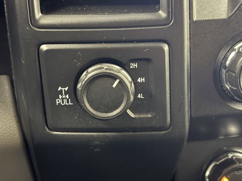 Used 2019 Ford F150 XL w/ Equipment Group 101A Mid image 18