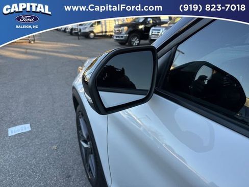 Certified 2025 Ford Explorer ST image 12