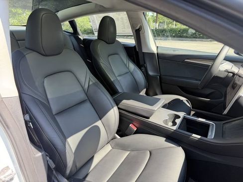 Used 2023 Tesla Model 3 Standard Range RWD image 30