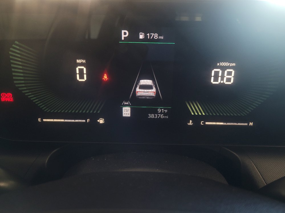Used 2025 Kia K4 FWD image 23