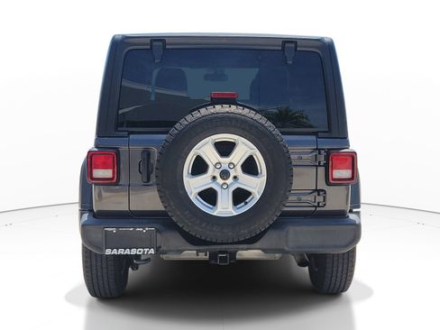 Used 2021 Jeep Wrangler Unlimited Sport AWD/4WD image 5