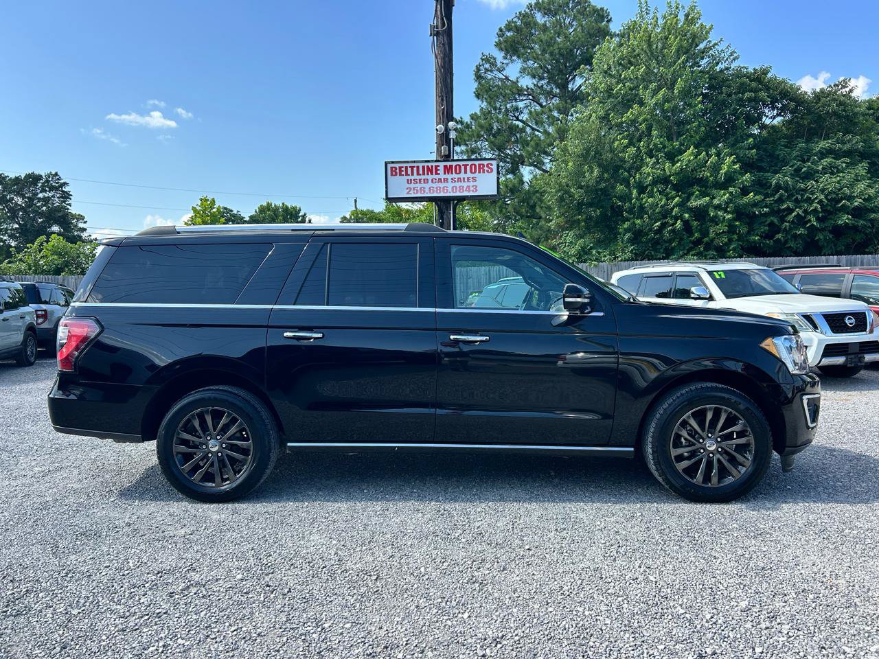 Used 2021 Ford Expedition Max Limited RWD image 3