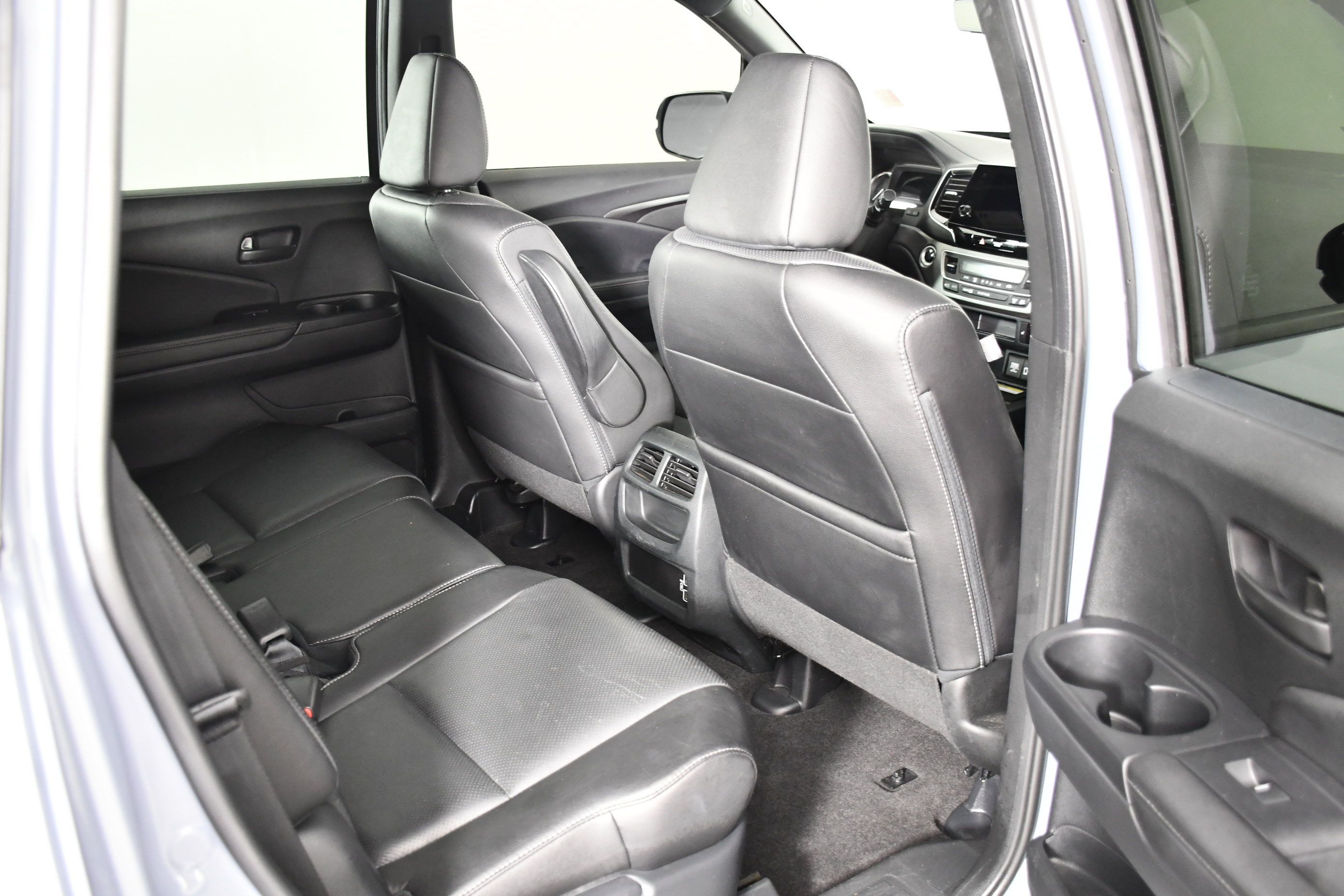 Used 2023 Honda Passport EX-L image 37