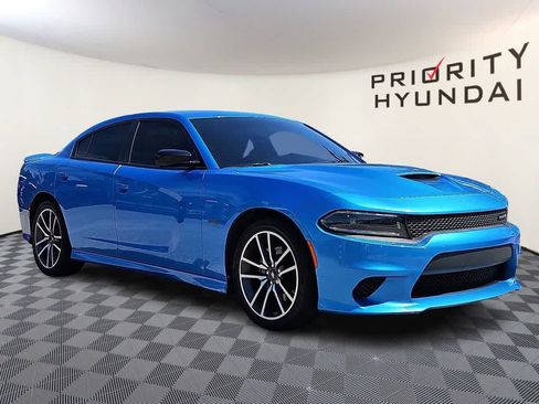 Used 2023 Dodge Charger R/T w/ Harman/Kardon Audio Group RWD image 3