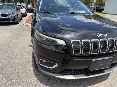 Used 2019 Jeep Cherokee Limited AWD/4WD image 13
