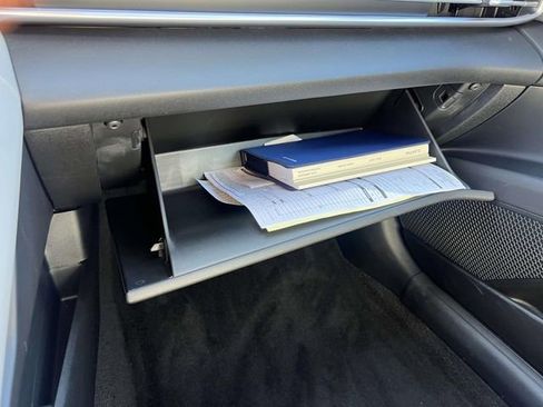 Certified 2025 Hyundai Elantra Limited image 36