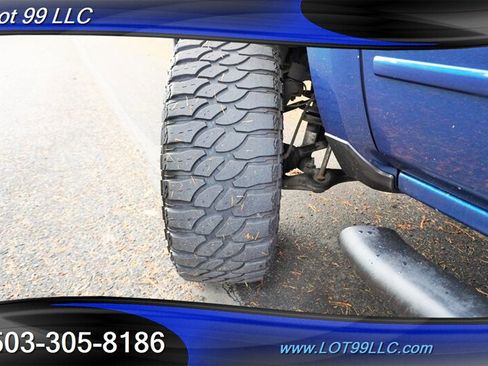 Used 2018 Chevrolet Silverado 1500 LT w/ All Star Edition AWD/4WD image 4