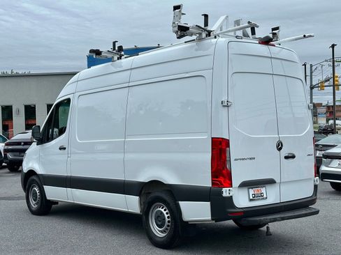 Used 2023 Mercedes-Benz Sprinter 2500 image 30