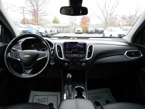 Used 2020 Chevrolet Equinox Premier w/ Premier Redline Edition image 9