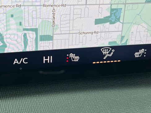 New 2026 Buick Enclave Preferred w/ Power Package image 31