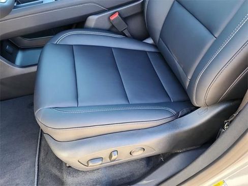 New 2026 GMC Acadia Elevation w/ Super Cruise Package FWD image 15