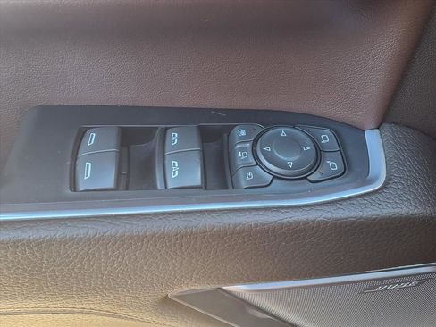 Certified 2024 GMC Sierra 2500 Denali AWD/4WD image 13
