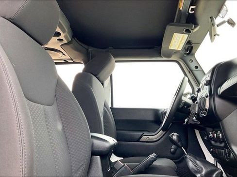 Used 2013 Jeep Wrangler Sport image 27