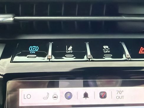 Used 2023 Jeep Grand Cherokee Trailhawk image 65