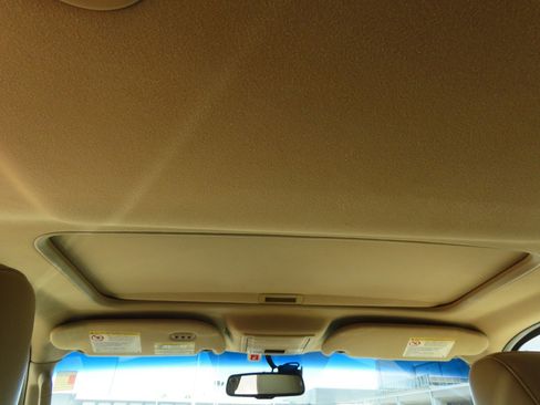 Used 2013 Ford Expedition EL XLT image 24