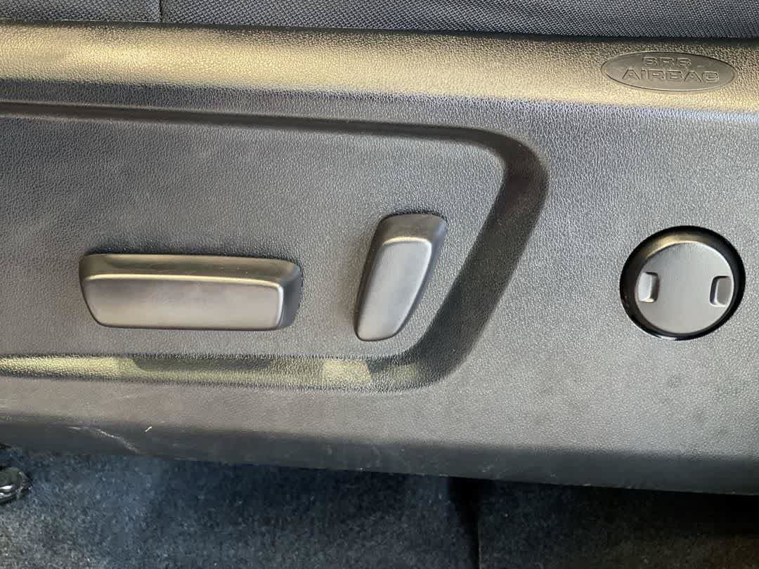 Used 2019 Toyota Tundra SR5 AWD/4WD image 15