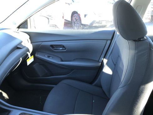 New 2025 Nissan Sentra S image 31