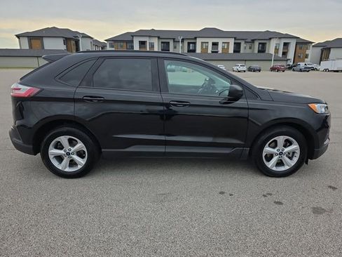 Used 2020 Ford Edge SE w/ Cargo Accessory Package FWD image 14