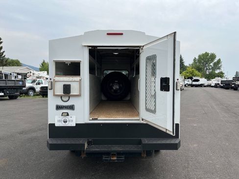 Used 2017 Ford F350 XL w/ Power Equipment Group AWD/4WD image 26