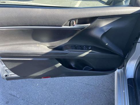 Used 2023 Toyota Camry LE image 27