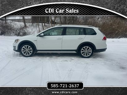 Used 2017 Volkswagen Golf Alltrack S