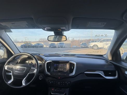 Used 2020 GMC Terrain SLE w/ Driver Convenience Package image 10