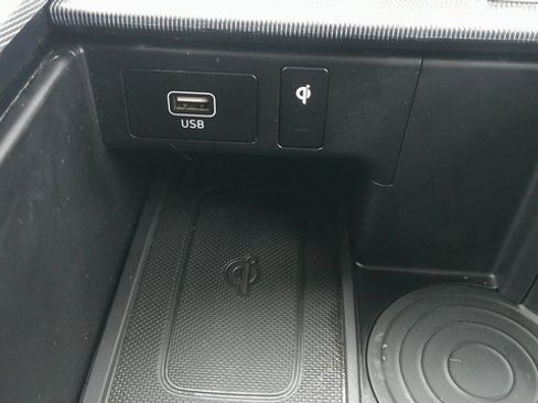 Certified 2022 Hyundai Palisade SEL w/ Premium Package image 21