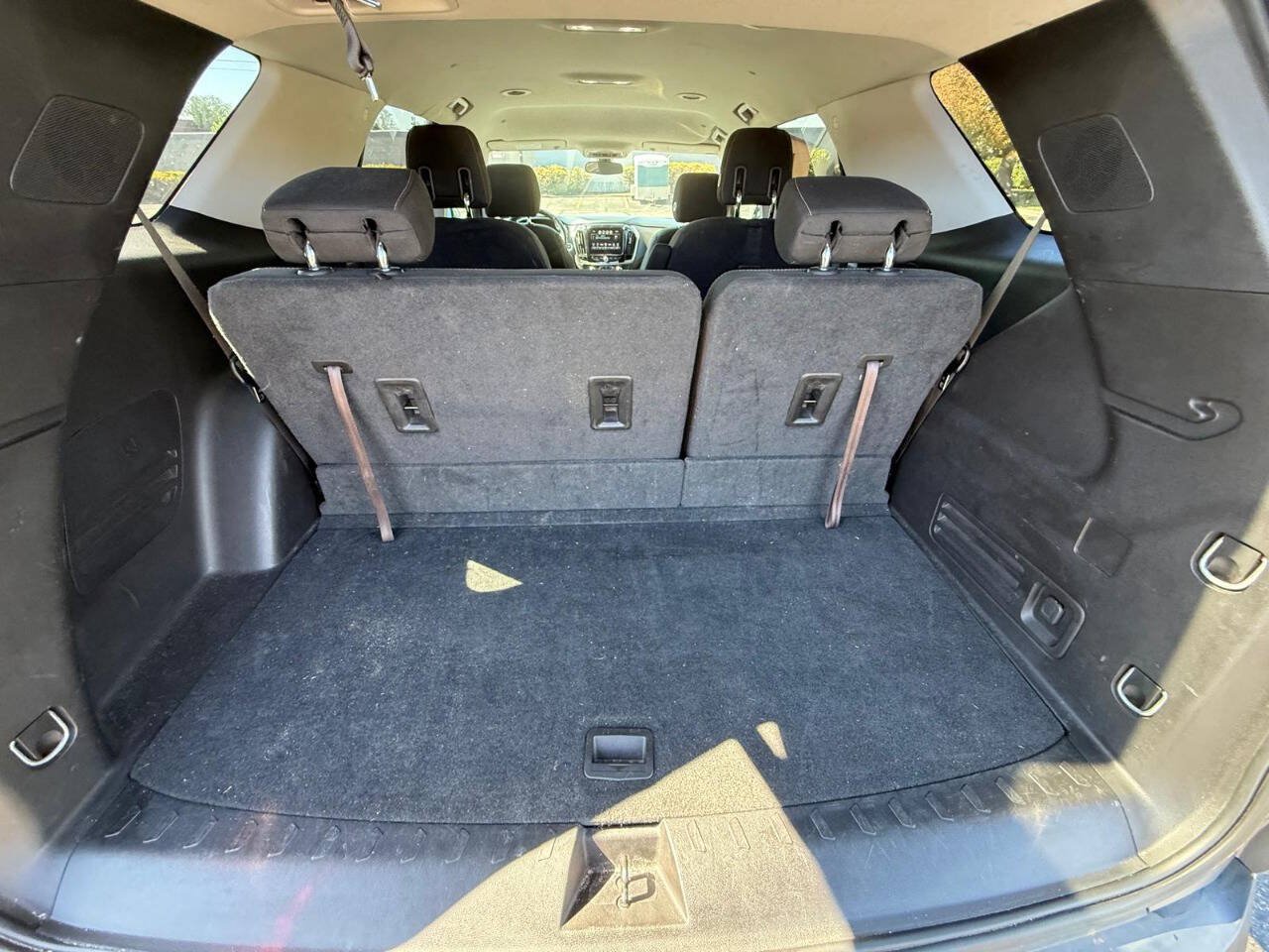 Used 2018 Chevrolet Traverse LT AWD/4WD image 17