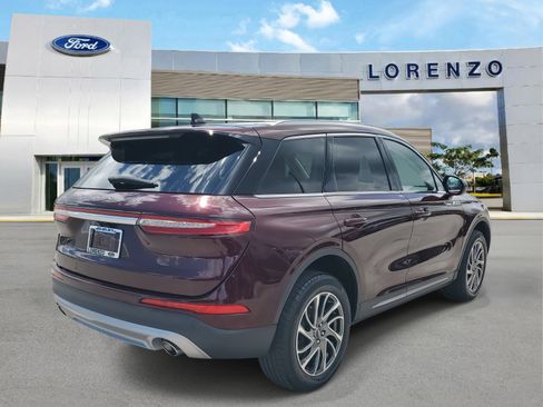 Used 2021 Lincoln Corsair FWD image 5