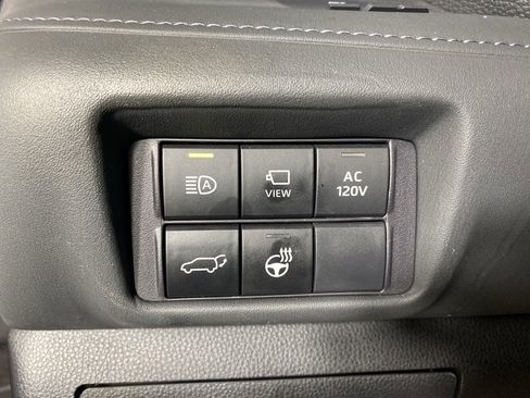 Used 2023 Toyota Highlander Platinum AWD/4WD image 27