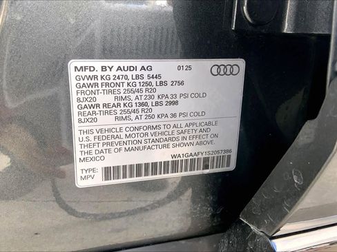 Used 2025 Audi Q5 2.0T Premium image 35