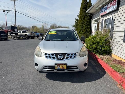 Used 2014 Nissan Rogue S image 7
