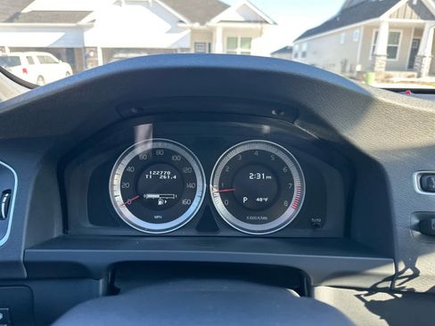 Used 2012 Volvo S60 T5 image 6