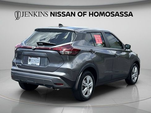 Certified 2023 Nissan Kicks S FWD image 5