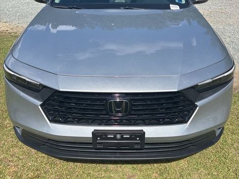 Used 2024 Honda Accord EX image 8