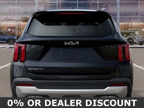 New 2026 Kia Sorento S FWD image 13