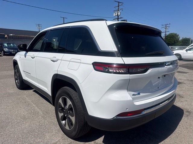 Used 2023 Jeep Grand Cherokee 4WD 4xe image 7