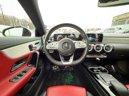 Used 2023 Mercedes-Benz CLA 250 image 27