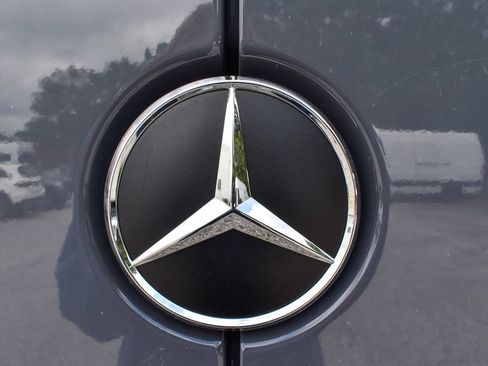 Used 2024 Mercedes-Benz Sprinter 2500 image 13