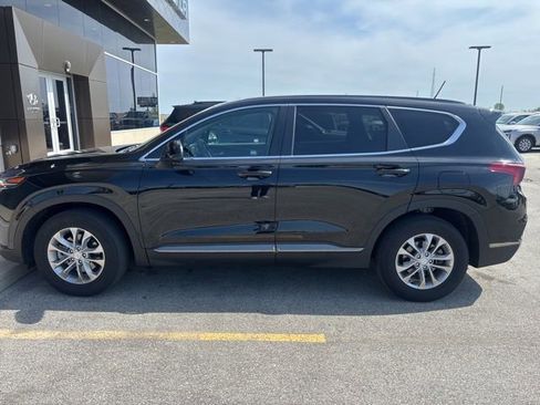 Used 2019 Hyundai Santa Fe SE w/ Cargo Package AWD/4WD image 4