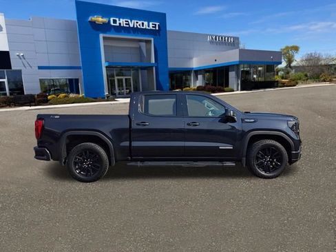 Used 2024 GMC Sierra 1500 Elevation w/ Elevation Premium Package AWD/4WD image 28