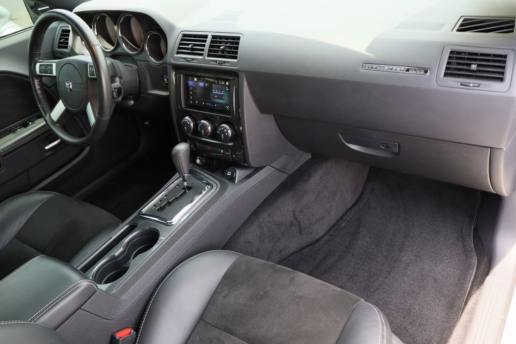 Used 2008 Dodge Challenger SRT8 RWD image 29
