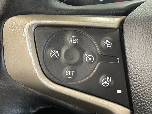 Used 2017 GMC Acadia Denali w/ Technology Package AWD/4WD image 33
