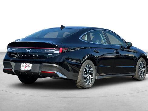 New 2026 Hyundai Sonata Blue FWD image 6