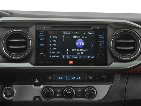 Used 2016 Toyota Tacoma Limited w/ Towing Package AWD/4WD image 7
