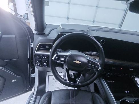 Used 2025 Chevrolet Tahoe High Country w/ Sun And Tow Package AWD/4WD image 14