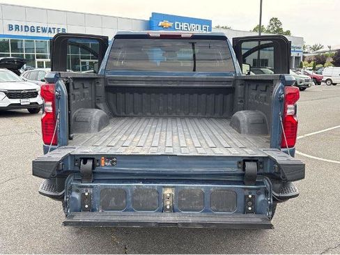 Used 2024 Chevrolet Silverado 2500 Custom w/ Custom Value Package AWD/4WD image 13
