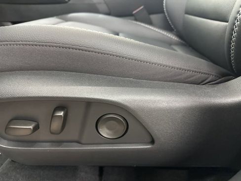 New 2026 GMC Terrain Denali AWD/4WD image 31